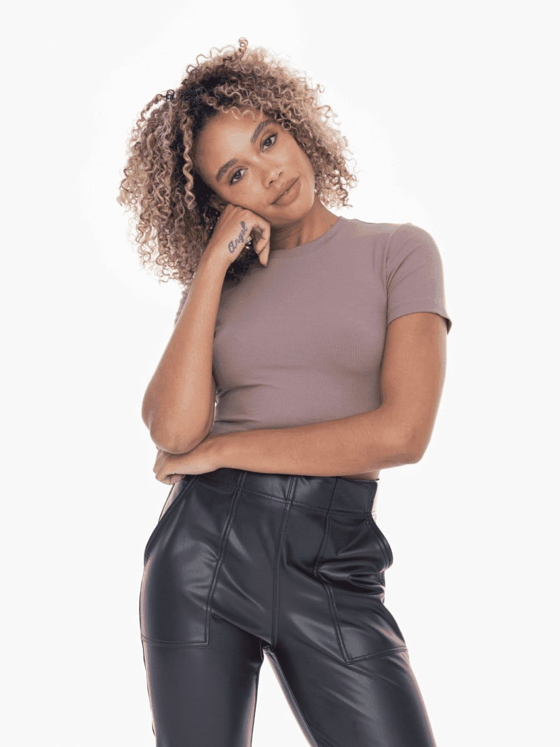Mono B Micro - Ribbed Cropped Baby Tee - LEGDAY EVERYDAY