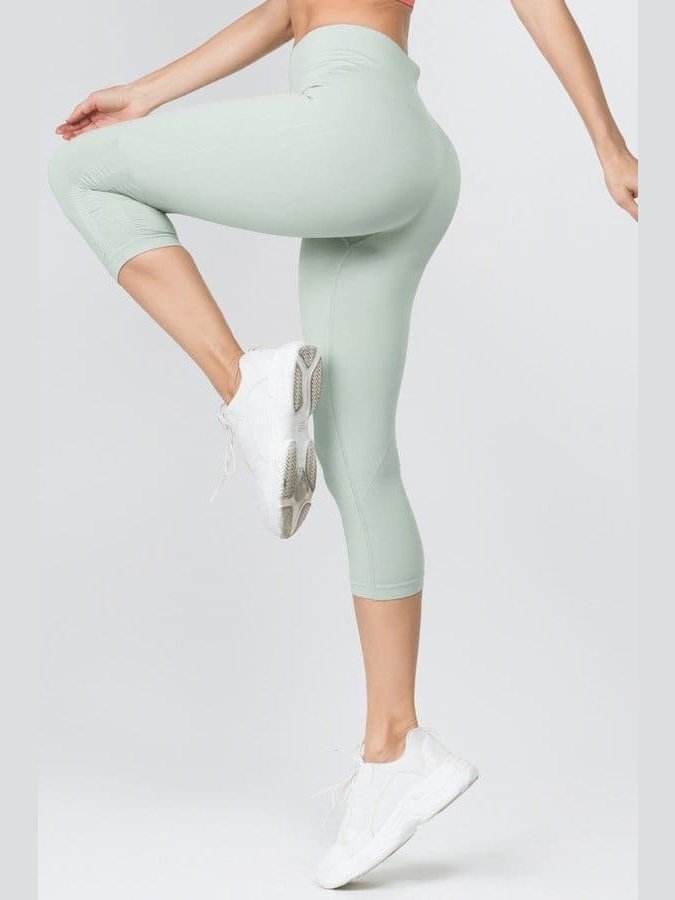 High Rise Cinched Ankle Seamless Capri Leggings - BKFJNY