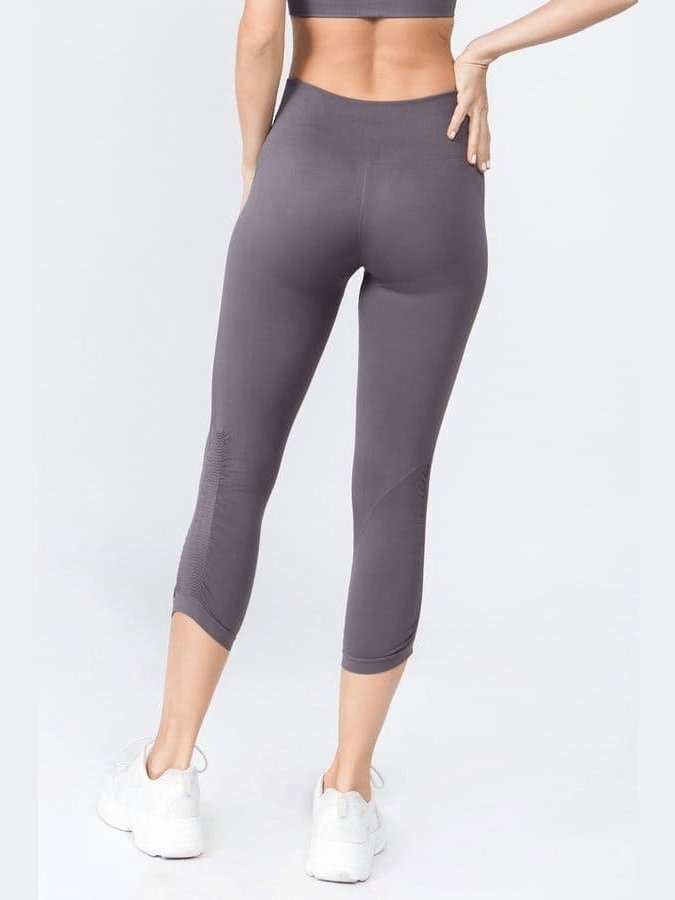 High Rise Cinched Ankle Seamless Capri Leggings - BKFJNY